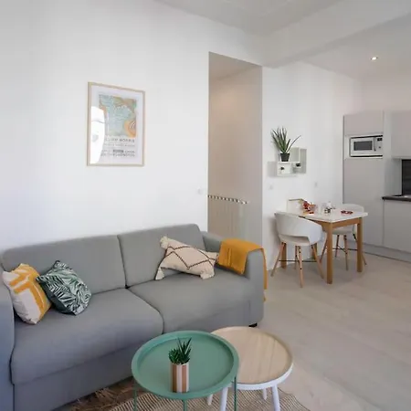 Cosy And Hyper Jean Medecin Nizza