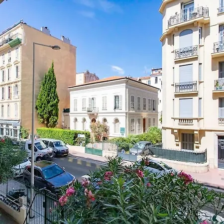 Cosy And Hyper Jean Medecin Apartman